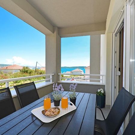 Sunshine Apartman Trogir Kültér fotó