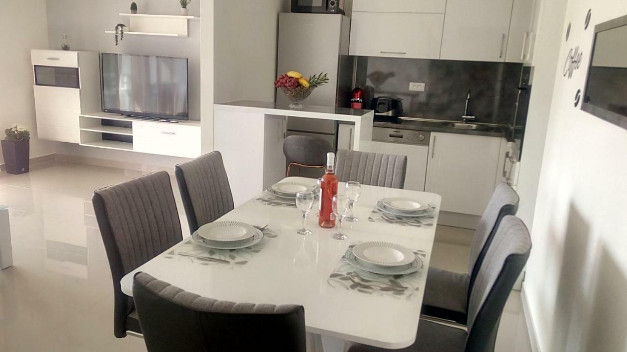 Sunshine Apartman Trogir Kültér fotó