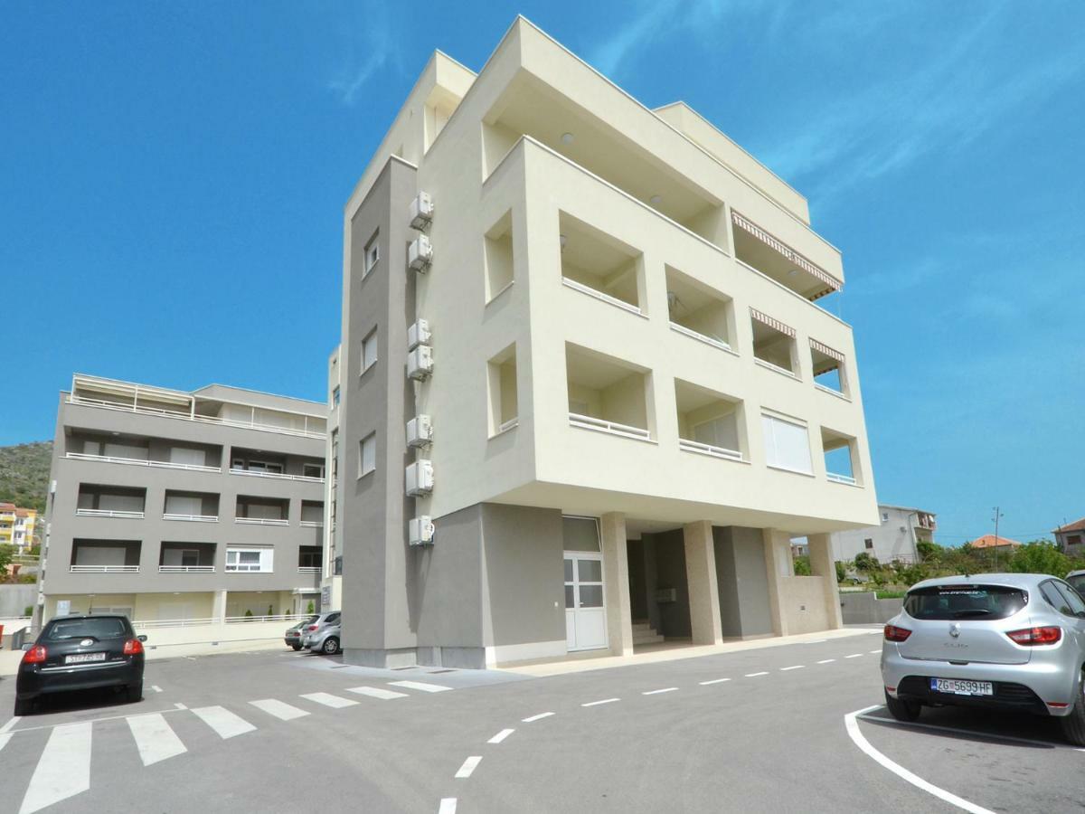 Sunshine Apartman Trogir Kültér fotó
