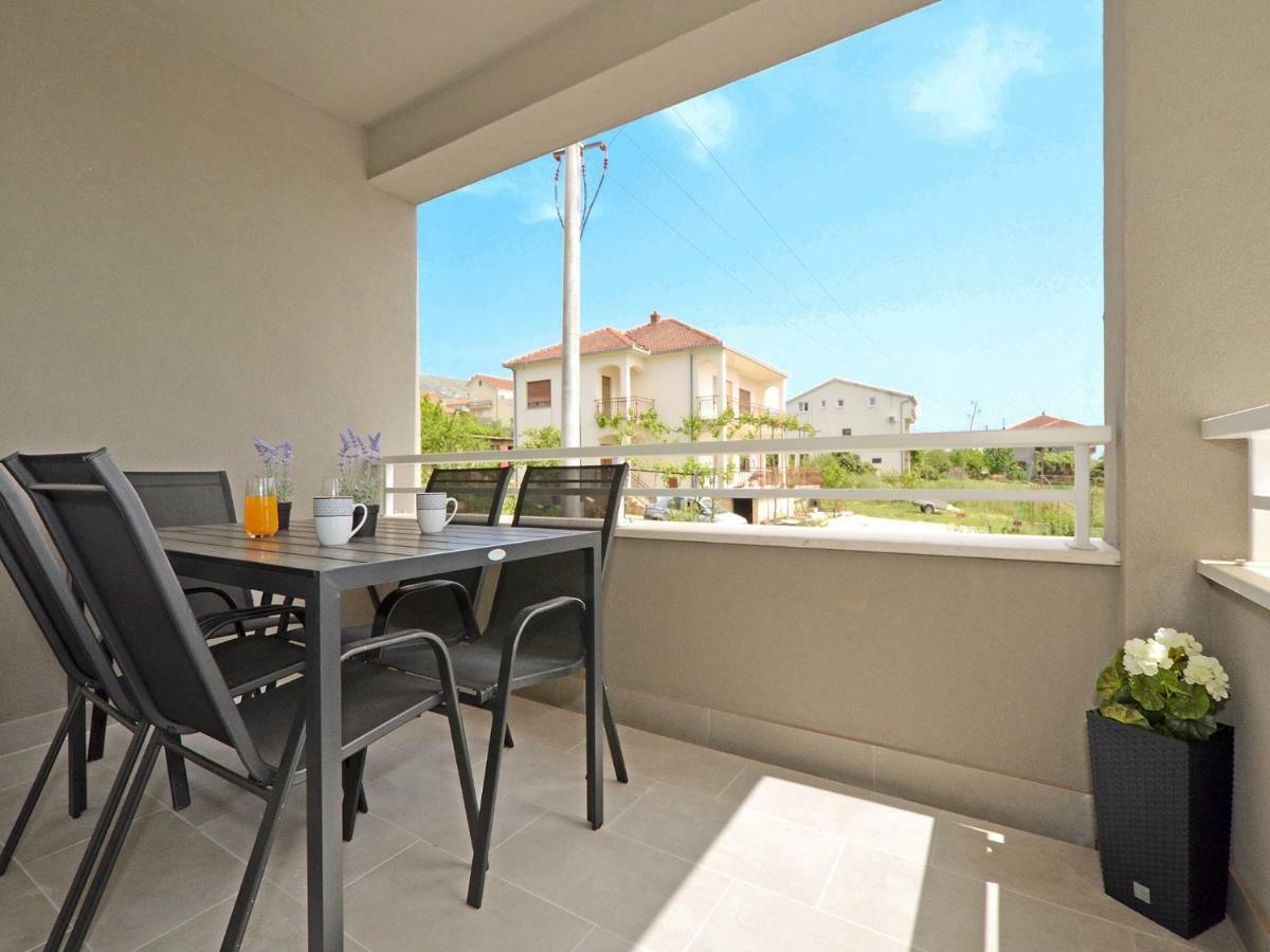 Sunshine Apartman Trogir Kültér fotó