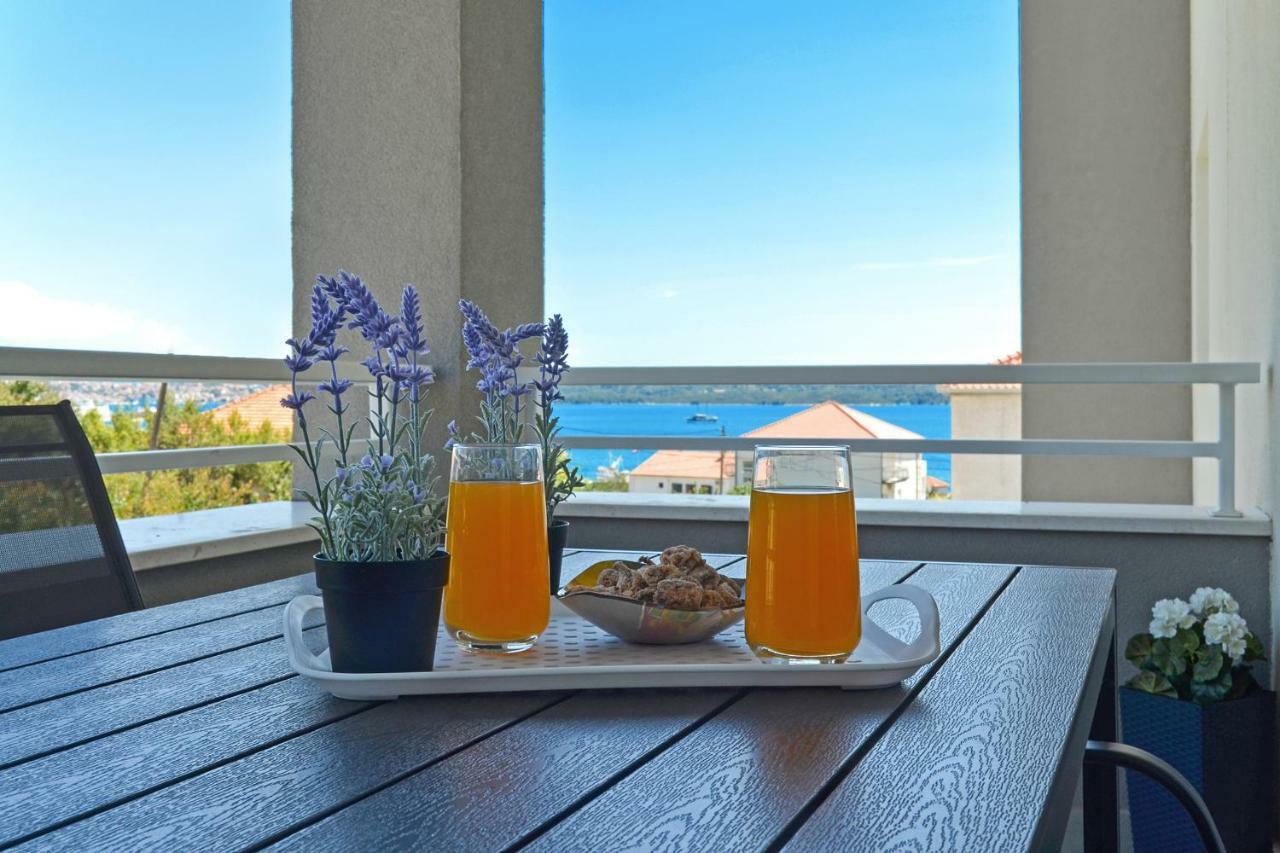 Sunshine Apartman Trogir Kültér fotó